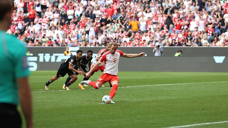 Matchwinner: Bayerns Harry Kane entschied mit seinen zwei Treffern die Partie gegen Frankfurt.
