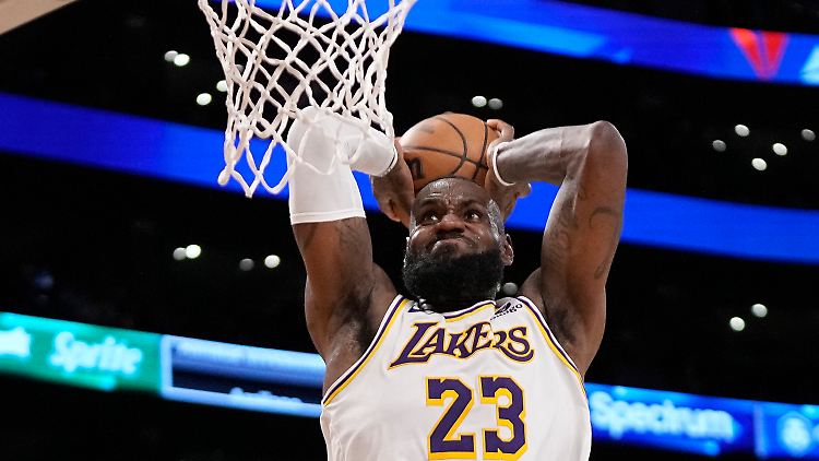 Strotzte einmal mehr vor Kraft: Lakers-Superstar LeBron James.