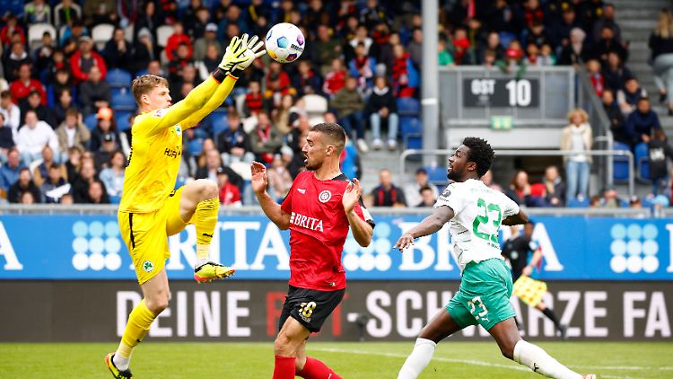 Wiesbaden führt 2:0, doch das reicht nicht.