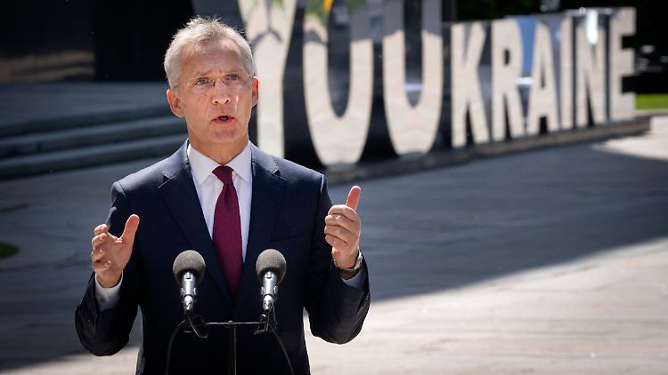 Aus Sicht von Stoltenberg haben die NATO-Staaten bisher nicht ausreichend Militärgüter an die Ukraine geliefert.