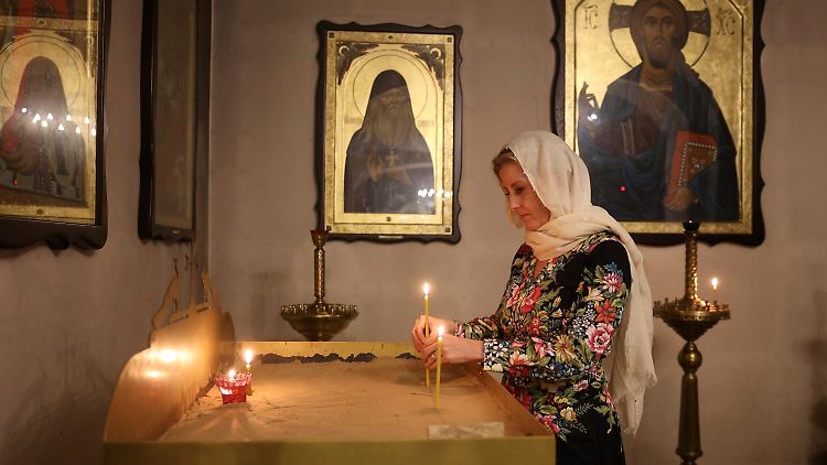 Bei ihrer eintägigen Visite besuchte die Herzogin auch Butscha, hier die Andreaskirche, in deren Nähe viele Massengräber von Zivilisten gefunden wurden.