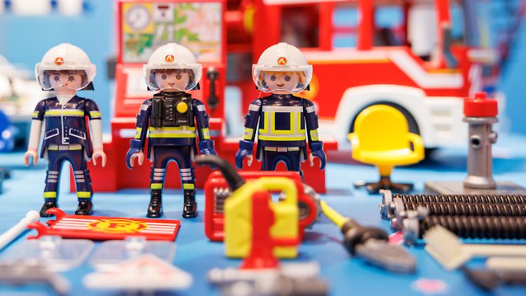Playmobilfiguren begeistern Kinder seit über 50 Jahren.