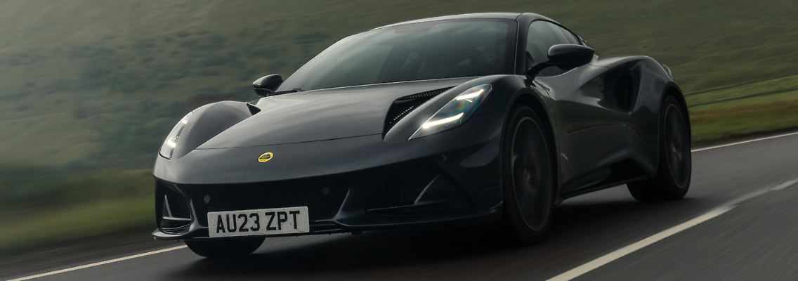 Lotus_Emira_20_VO.jpg