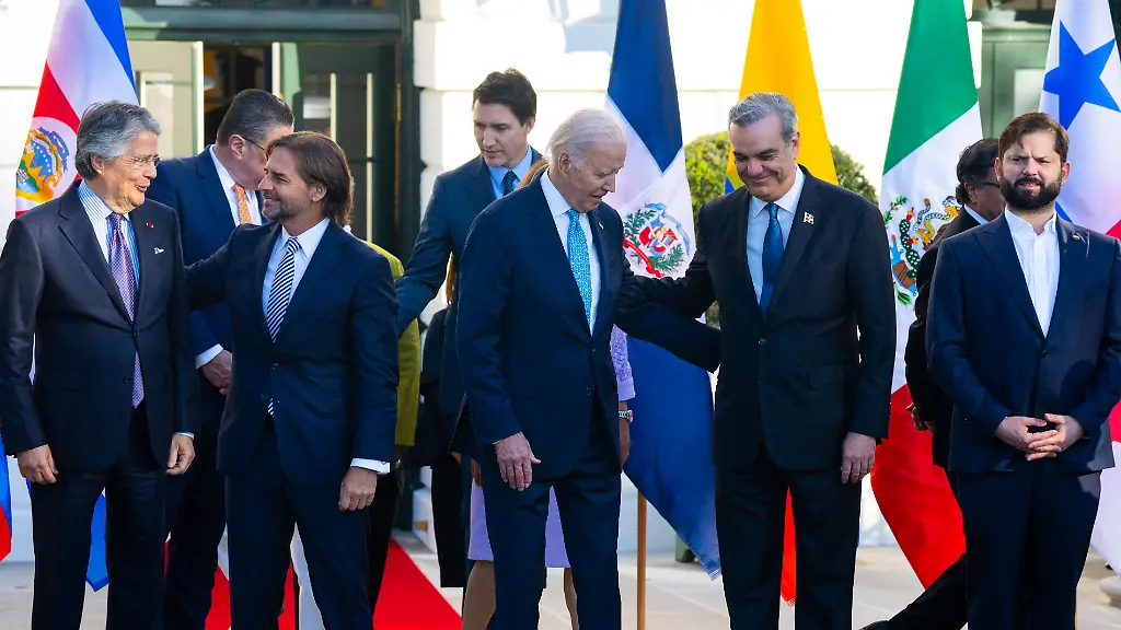 537175c9833827fdd0ee847a50653915