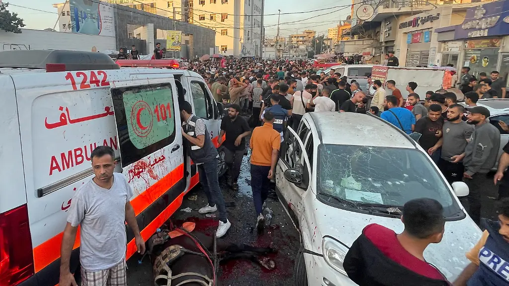 2023-11-03T180958Z-420167526-RC2Q54AQ9KBP-RTRMADP-3-ISRAEL-PALESTINIANS-GAZA-HOSPITAL