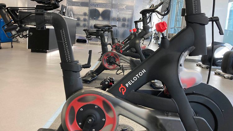 400 Stellen fallen bei Peloton weg.