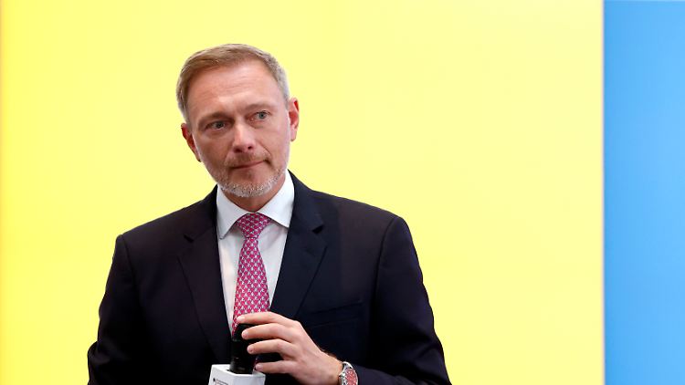 Wir haben die Wirtschaftswende noch vor uns: Finanzminister Lindner will eine Steuerreform. 