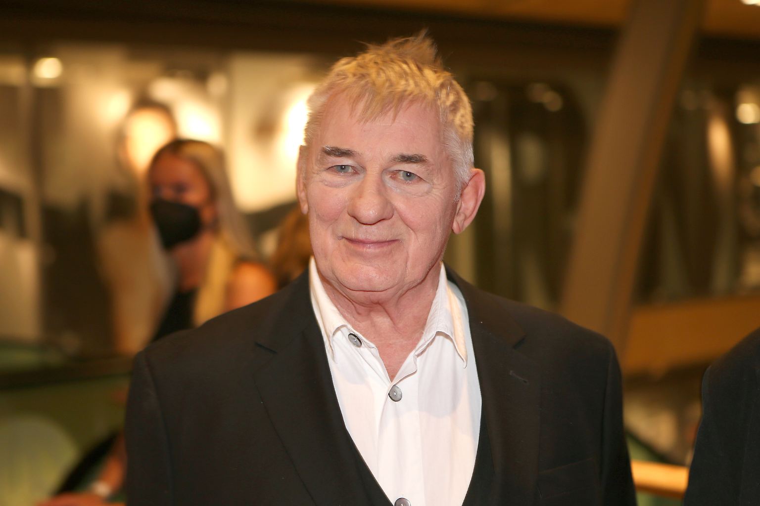 Er ist einer der größten Charakterköpfe der deutschen Schauspiellandschaft: Heinz Hoenig. Der 72-Jährige kann auf ein bewegtes Leben zurückblicken. Spätes Glück findet er ...