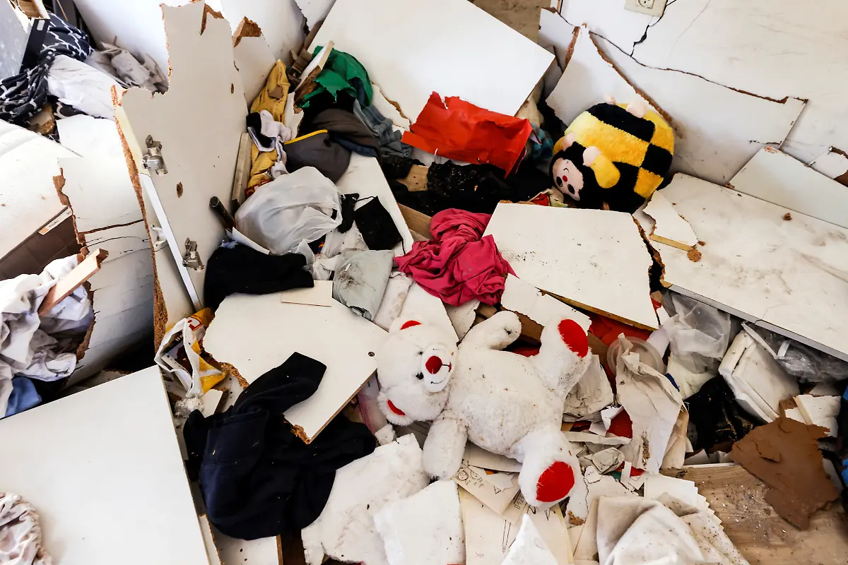 2023-10-19T160058Z-2032796564-RC2NV3A8Y677-RTRMADP-3-ISRAEL-PALESTINIANS-GAZA