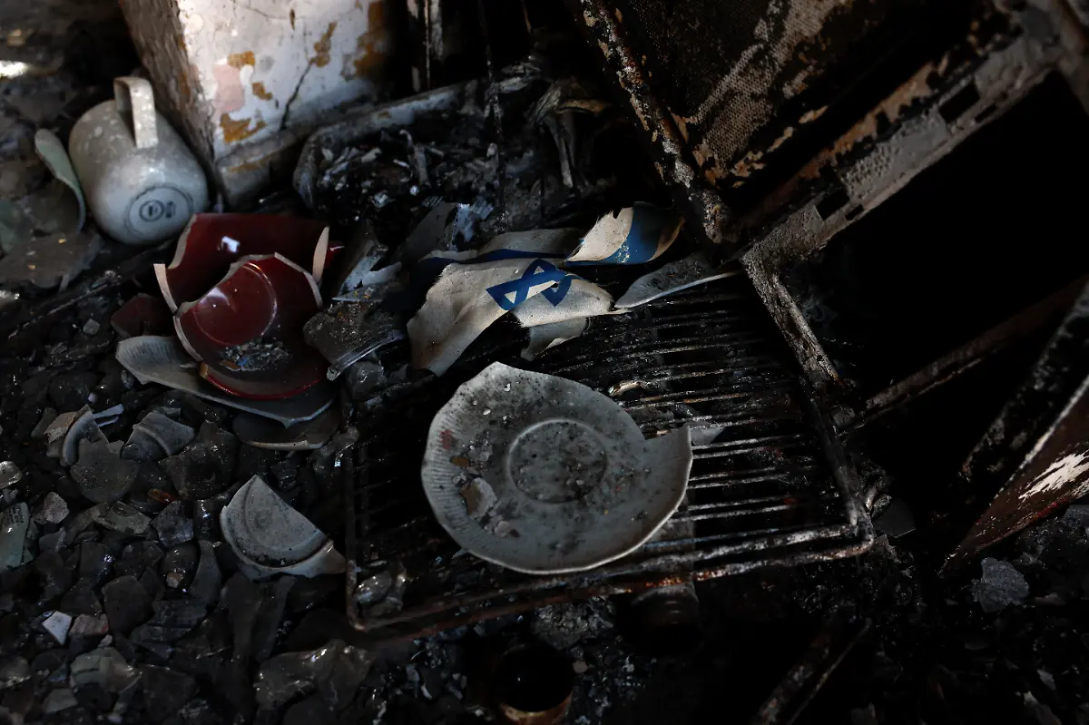 2023-11-02T131555Z-184110186-RC2Y44AO8CCB-RTRMADP-3-ISRAEL-PALESTINIANS-KFAR-AZA