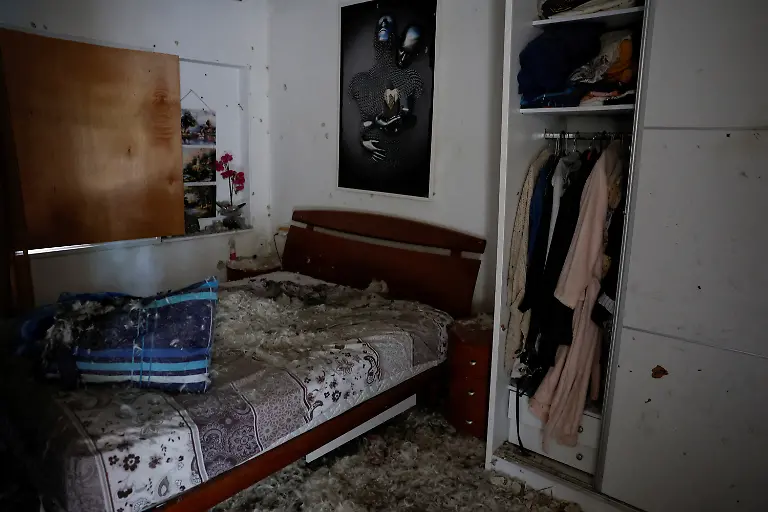 2023-11-01T130735Z-465485437-RC2A44AVNS95-RTRMADP-3-ISRAEL-PALESTINIANS-KISSUFIM