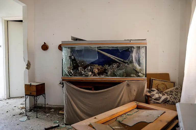 2023-10-21T125914Z-1128469173-RC20X3A7YNO5-RTRMADP-3-ISRAEL-PALESTINIANS-KISSUFIM