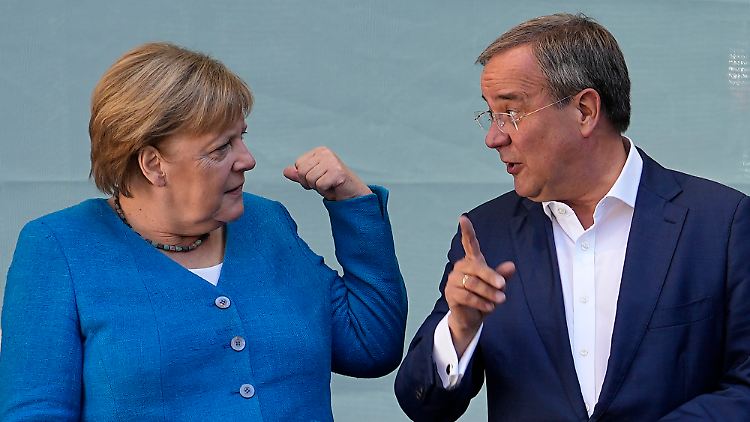 "Ich würde mir wünschen, dass sie in Zukunft auch wieder CDU-Veranstaltungen besucht", sagt Laschet.