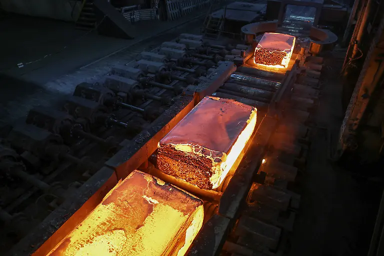 2023-10-26T070947Z-1184472903-RC2YO3A3SF7G-RTRMADP-3-UKRAINE-CRISIS-STEEL