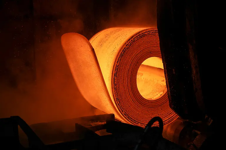 2023-10-26T070942Z-1010183057-RC2ZO3A27KMB-RTRMADP-3-UKRAINE-CRISIS-STEEL