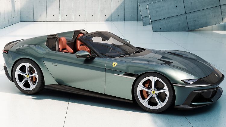 Beim Nachfolger des 812, dem neuen 12Cilindri Spider, hält Ferrari dem 12-Zylindermotor die Treue.
