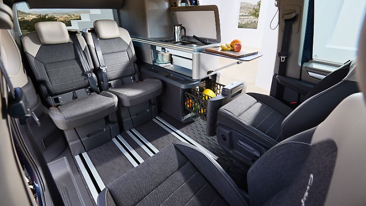 Im Volkswagen California gibt es mehr Raum für Insassen und all das, was man noch mitnimmt.