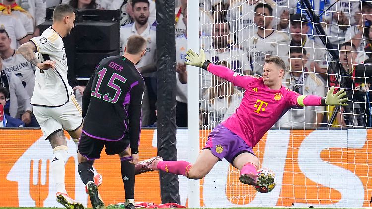 Manuel Neuer hielt lange alles - bis er einen Ball nicht festhalten konnte.
