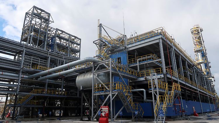 Die Anlage Gazprom Neftekhim Salavat arbeite wie gewohnt, erklärten die russischen Behörden.