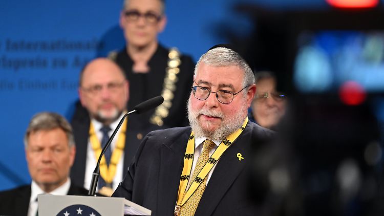 "Jüdische Menschen trauten sich nicht, als jüdisch erkennbar zu sein", sagt Pinchas Goldschmidt.