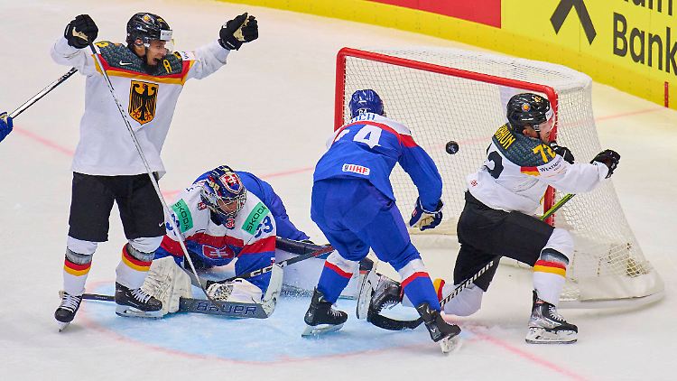 Das DEB-Team siegt zum Auftakt der Eishockey-WM.