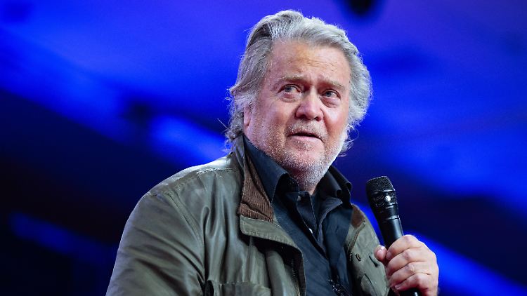 Stephen "Steve" Bannon muss möglicherweise schon bald ins Gefängnis. 