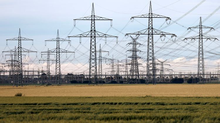 Die Ursachen kurzer Stromausfälle im eigenen Betrieb kennen die meisten Unternehmen nicht.