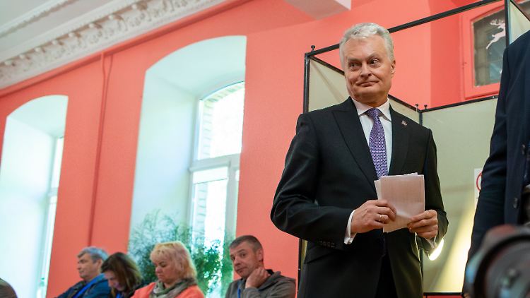 Das derzeitige Staatsoberhaupt Litauens, Gitanas Nauseda, hat die absolute Mehrheit verpasst.