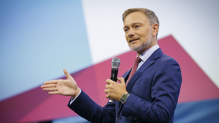 Lindner will in der Debatte um den Etat alle Staatsausgaben auf den Prüfstand stellen.
