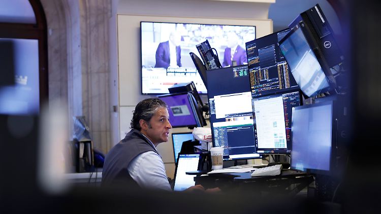 Die Wall Street startet ruhig in die Woche.