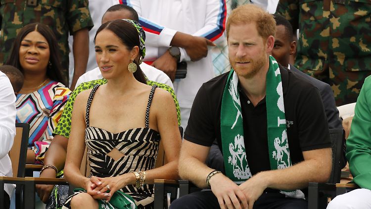 Herzogin Meghan und Prinz Harry haben Stress wegen ihrer "Archewell"-Organisation.