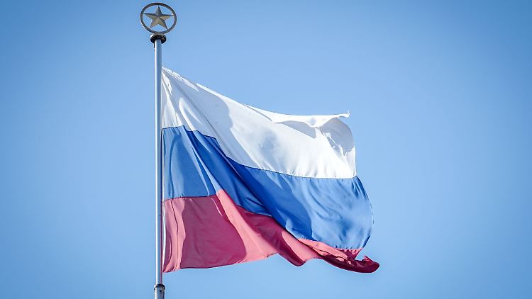 Das russische Parlament hat die Minister für die neue Regierung bestätigt.