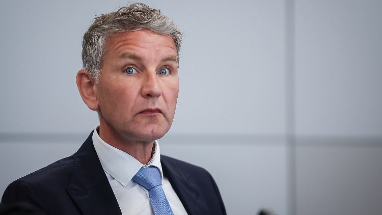 Höcke muss eine Geldstrafe zahlen.