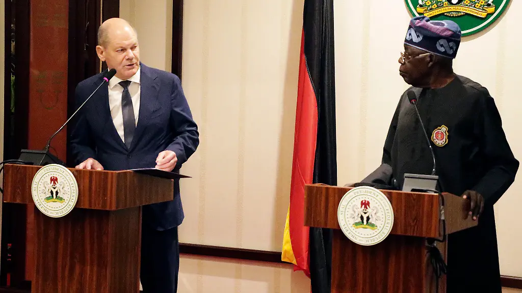 176523c877cd4dbce0e93d5d2f0f423f