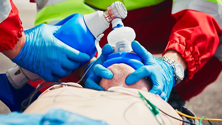 Auch Männer, die gesund leben, haben laut der Metastudie mit einem niedrigen Testosteronspiegel ein höheres Sterberisiko.