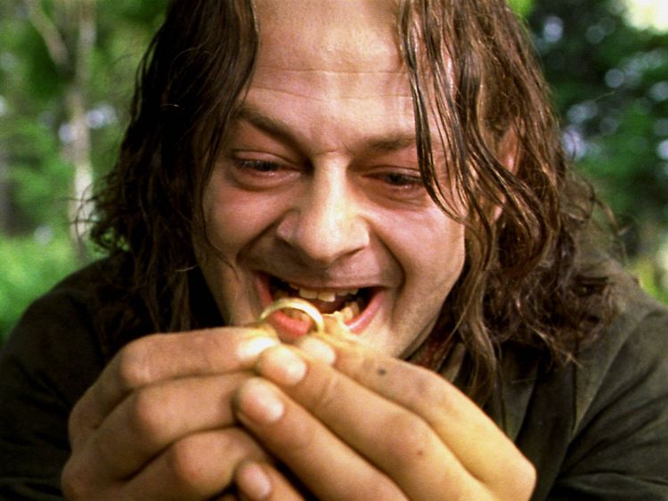 Der Ring treibt Sméagol langsam aber sicher in den Wahnsinn und verwandelt ihn in die Kreatur Gollum.