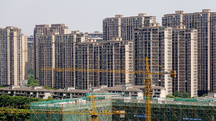 Um chinesische Immobilienkonzerne zu entlasten, senkt die Regierung das Eigenkapital der Käufer drastisch.