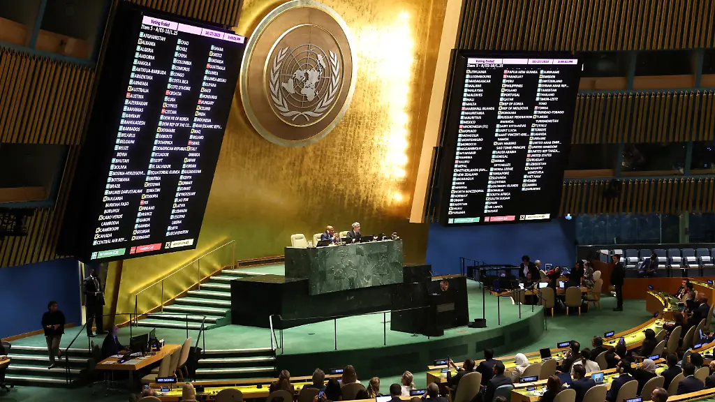 163d5e48e1542ce7f48db16b41b15dbd