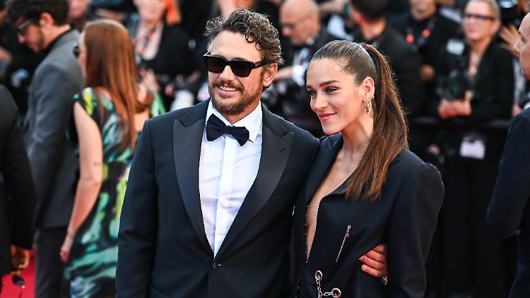 Hat er seinen Karriereknick überwunden? James Franco lässt sich wieder auf dem roten Teppich blicken.