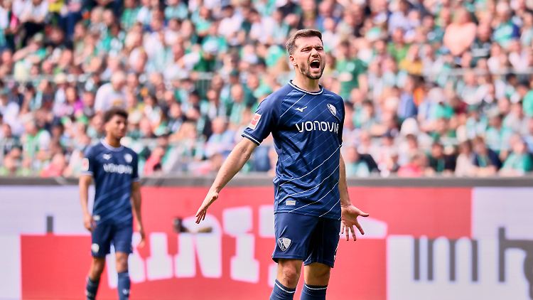 Kevin Stöger war stinksauer nach dem Auftritt des VfL Bochum in Bremen.