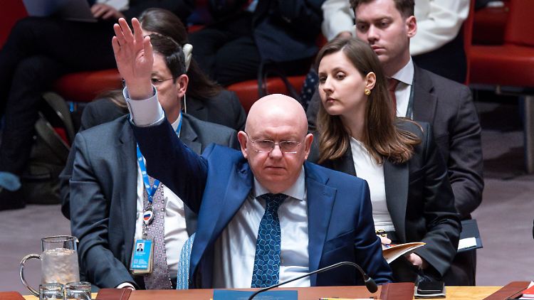 Russland lehnte kürzlich einen Antrag auf Verbot von Atomwaffen im All ab, beantragte nun jedoch, sämtliche militärische Vorhaben im All zu verbieten. 