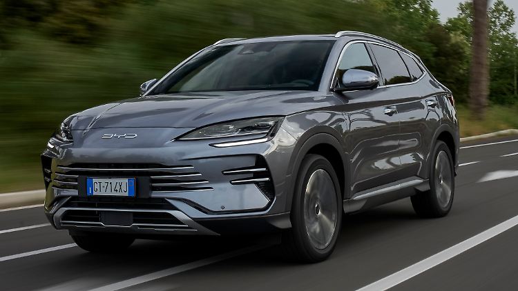 BYD bringt den ersten Plug-in-Hybriden der Marke nach Deutschland, den BYD Seal U DM-i.