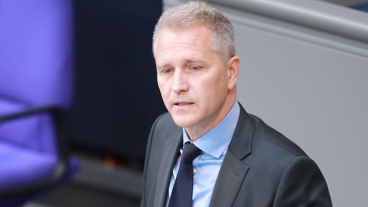 Bystron kann eigenen Angaben zufolge die Funde der Ermittler erklären. 