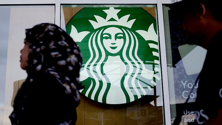 Im muslimisch geprägten Malaysia werden Filialen etwa von Starbucks oder KFC offenbar folgenreich boykottiert.