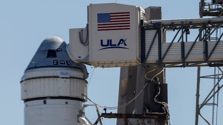 2024-05-05T215500Z_258180606_RC2KK7AH5GJX_RTRMADP_3_SPACE-EXPLORATION-BOEING-STARLINER.JPG