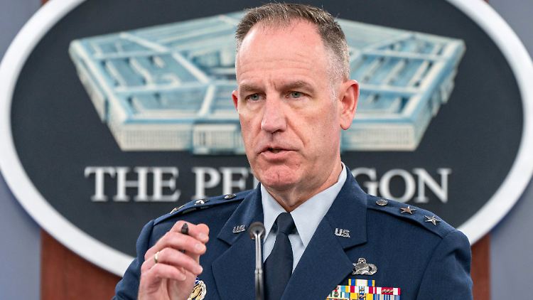 US-Pentagon-Sprecher Pat Ryder stuft den neuen russischen Satelliten als Waffe ein.