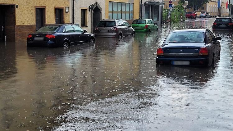 Bei der Wasserdurchfahrt ist Vorsicht geboten.