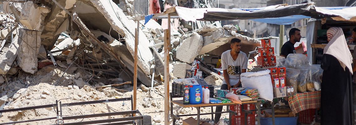 2024-05-22T120540Z_1472114395_RC2IV7A22HMR_RTRMADP_3_ISRAEL-PALESTINIANS-GAZA.JPG