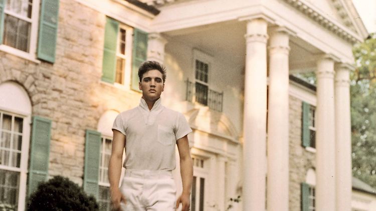 Früher war Graceland Elvis Presleys Wohnsitz. Heute dient es der Öffentlichkeit als Museum.