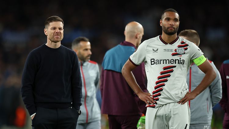 Am Samstag treffen Xabi Alonso, Jonathan Tah & Co. mit Leverkusen auf Kaiserslautern.